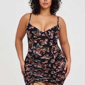 Torrid chemise